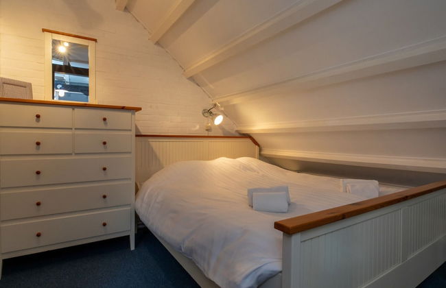 Holiday Home in De Punt With Pool & Garden - Photo 5