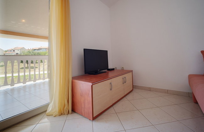 Alluring Apartment in Banjole near Beach & Island - Foto 10