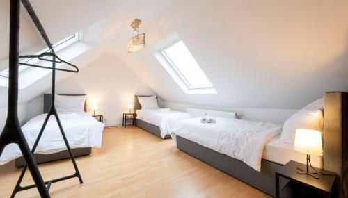 Stay and Work Apartment - 8 single beds - Garage - Foto 4