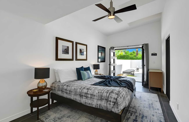 Modern Oasis w/ Pool, Patio Lounge, & Mountain Views Palo Verde by Avantstay - Foto 15