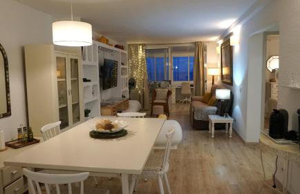 BOGGE 1A Luminoso, amplio y 1 linea de playa - Foto 9