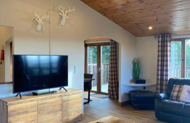 Kingfisher Lodge With Hot Tub Near Cupar, Fife - Foto 25