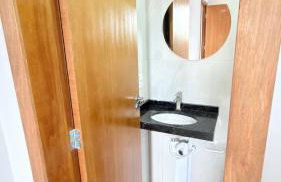 Apto inteiro 1 quarto Novo e aconchegante - Foto 6