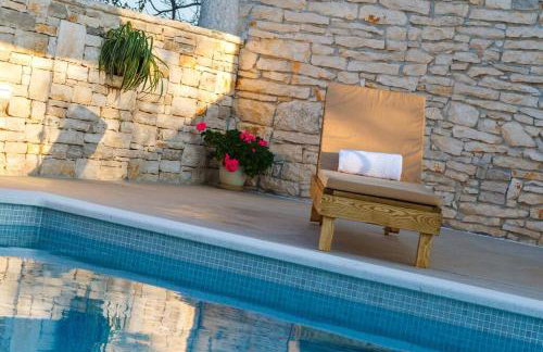 Villa NIMA - Holiday house with private pool - Foto 16