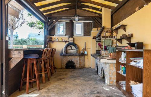 Selana House with outdoor pool - Foto 13