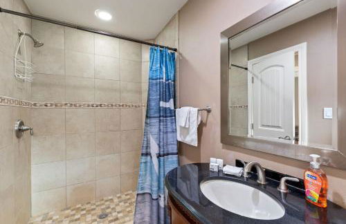 Chardonnay Haus - Unit C - Foto 2