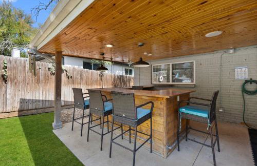 DFW Mid-Cities Oasis with Pool, Hot Tub and Fire Pit - Photo 37