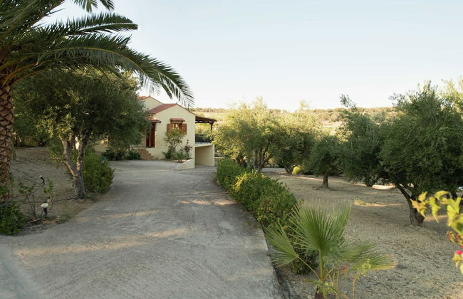 Villa in Adele With Pool & Olive Grove Views - Photo 39