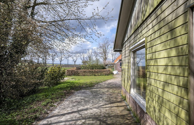 Holiday Home with Meadow View near Forests - Photo 22