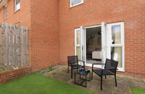 Newcastle Spacious 3-bedroom Semi-detached House with Parking, Sleeps 8, by URBAN PINNACLE STAYS - Foto 42