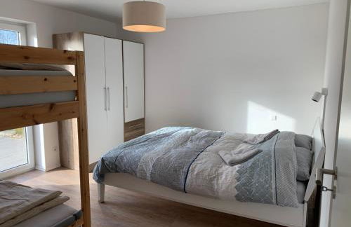 Forest View Apartments in Winterberg Sauerland - Private Garden Facing the Woods - Foto 10