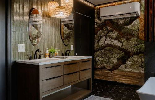 Bluffview on the River with a hot tub sauna pool table and more - Foto 26