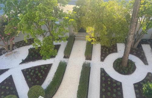 Casa com jardim perto da praia - Foto 26