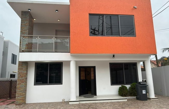 3 Bedroom En-suite House in Communication Hills, East Legon Hills - Photo 11