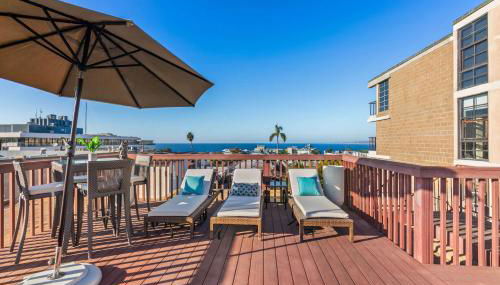 Grand Retreat Rooftop Bliss and Ocean Views - Foto 2