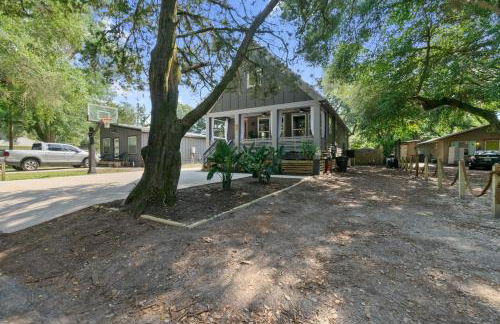 Secret Pool Cabana- Mins to Downtown and Beach - Foto 58