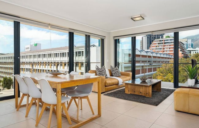 Rockwell 403 - Photo 1