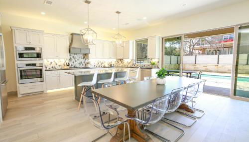 Contemporary, Luxury Retreat on Lake LBJ with Heated Pool - Foto 4