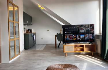 City-View Studio with Balcony, Dessau - Foto 9