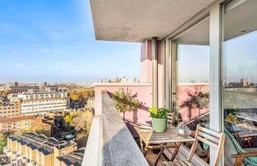 Charming Stay with a Balcony in Bow - Pass the Keys - Photo 10