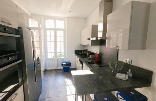 SUPERBE MAISON 6 ch, 4 sdb, terrasses et billard - Foto 23