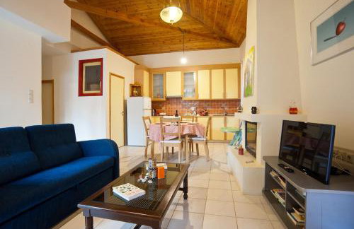 Villa Elli 1 Beach front with garden - Photo 16