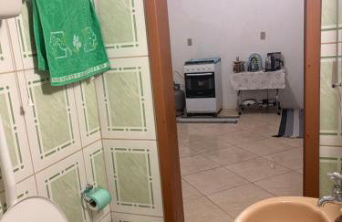 Casa na lagoa do Palmital com acesso à lagoa na propriedade e localizada apenas a 13 km da praia de Atlântida Sul e do Centro de Osório Lugar com Natureza-Wi-Fi 1 cama de casal e um beliche 2 solteiros - Foto 39