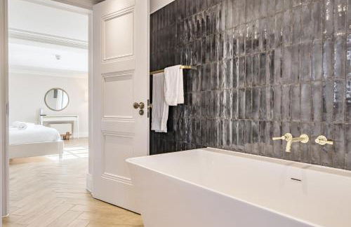 Otherton Hall - Photo 25