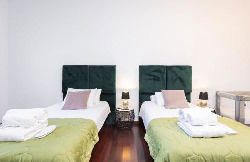 Sunset Horizon Spa Retreat by Eden Rentals - Foto 19