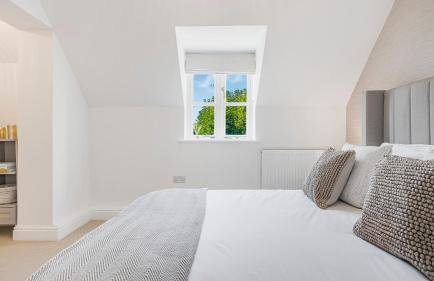 Brand New Luxury Cottage - Garden - Private Parking - Netflix - Coffee Station - Work Desk - Foto 30