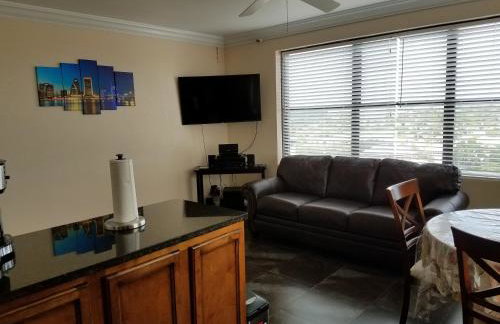 One Bedroom Downtown - Foto 13