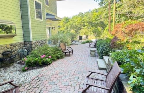Emerald Shores - Photo 8