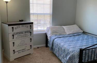 Peaceful Hideaway Fully Stocked Entire Home - Foto 15