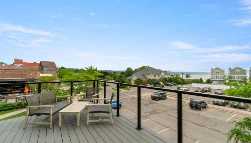 Heart of Boyne Loft Slip Walk to Beach - Foto 2