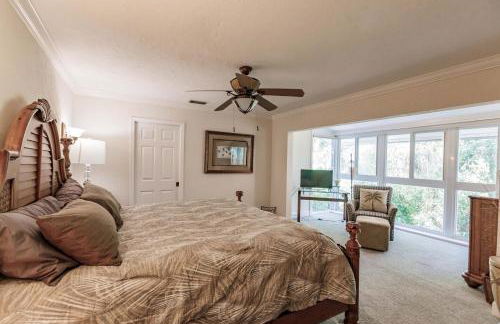 1205 PD Experience Coastal Charm in this Townhome - Foto 17