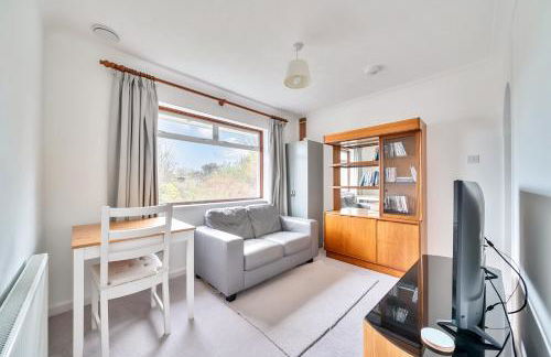 Sleeps 9- KingBeds- FamilyFriendly- ContactlessCI - Foto 11