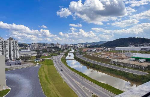 Apto com 1 quarto e sacada com churrasqueira - Foto 22