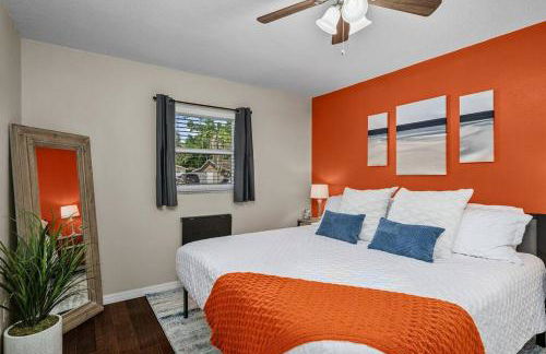 New Design-Movie Night Bar-Fire Pit-Hammocks-Games - Foto 38