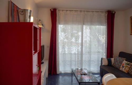 Petite Marie Apartament acollidor per 2 persones a 2 minuts de la Platja Gran, en ple centre de Platja d'Aro - Foto 7