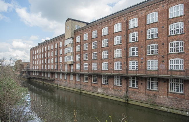 Chocolets - The Kitkat Suite - Photo 60