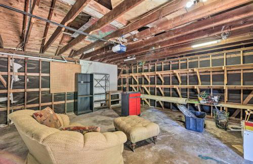 Spacious Seabrook Home with Patio 1 Mi to Beach! - Foto 39