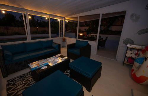 Beach Home in Quiet Neighborhood 5 minutes from the Pier - Foto 29