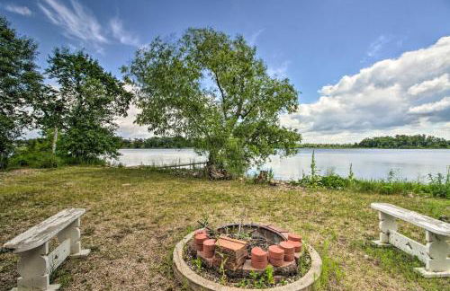 Spacious Frazee Home with Direct Lake Access! - Foto 40