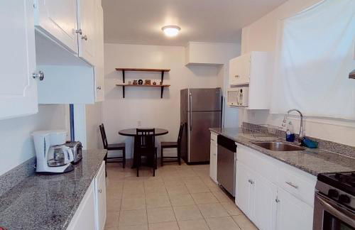 Sunny SF home - cozy, spacious, convenient w/parking, A+ location!! - Foto 5