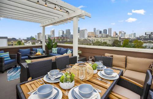 Posh Dtwn/Midtown Home w Stunning Roof-Top Terrace - Foto 2