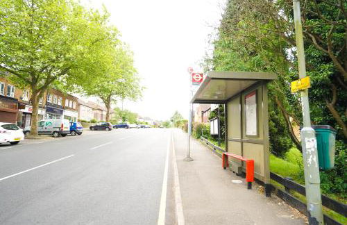 Saffron Studios - Photo 71