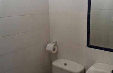 Pequeño adosado de montaña con terraza - Foto 8