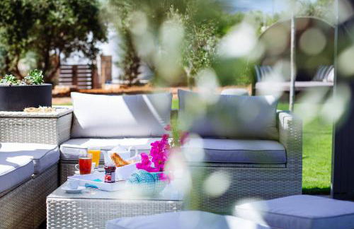 Velvet Breeze Superior Villa - Photo 52