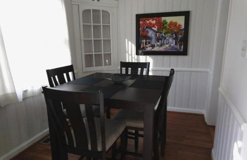 Charming Classic Cottage 2Br - Foto 6