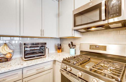 Bright Lewes Condo with Balcony, 7 Mi to Beach! - Foto 11